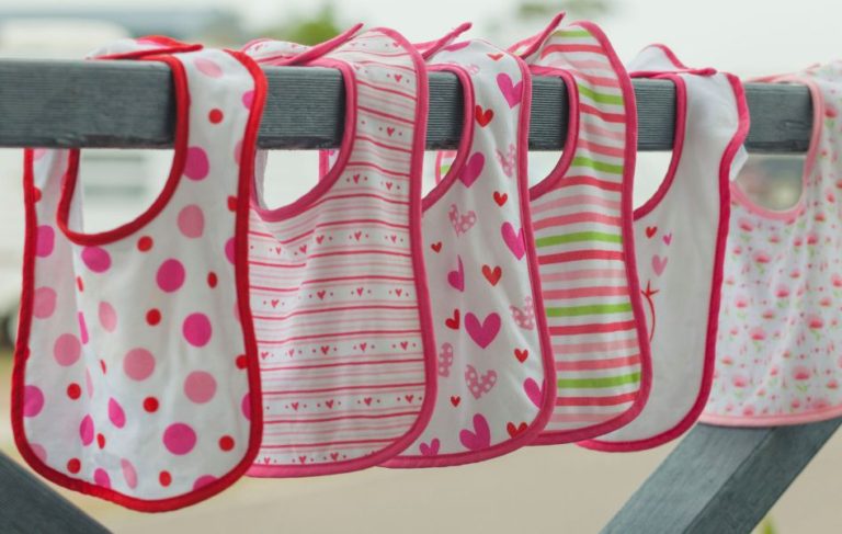 How Many Bibs Do I Need? The Ultimate Guide