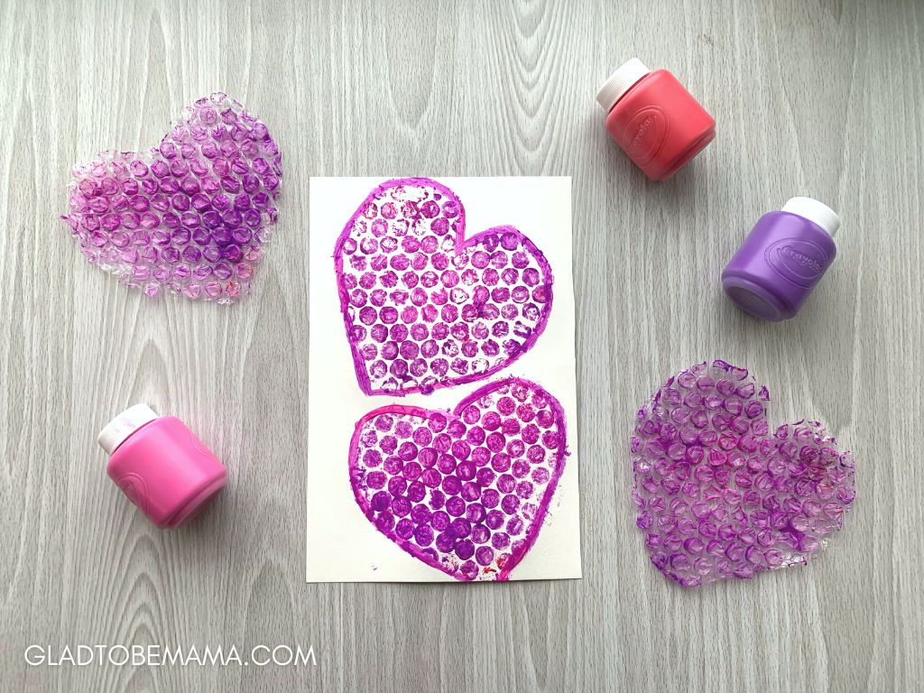 Bubble Wrap Heart Painting - Valentine's Day Activities for Toddlers