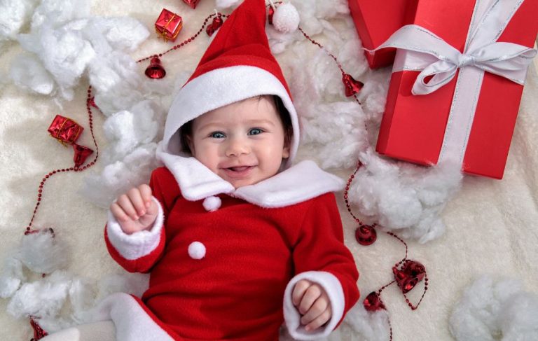 14 Unique Ways to Celebrate Baby’s First Christmas